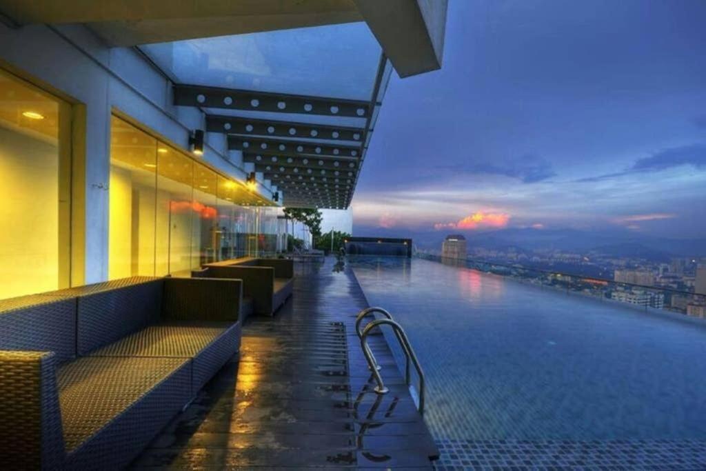 Sharil Regalia Apartment